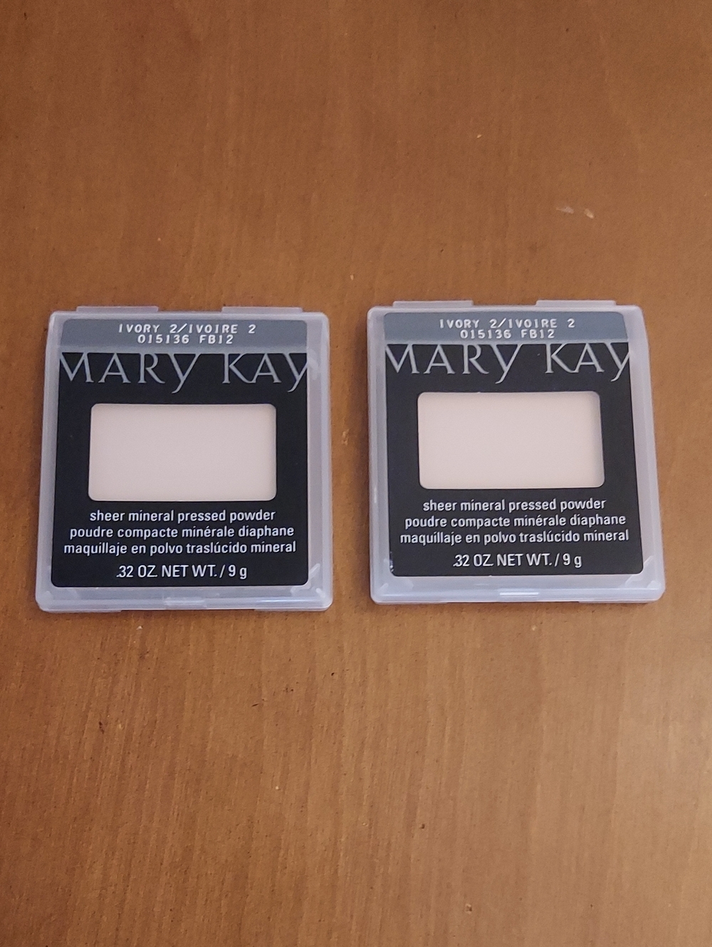 Mary Kay Sheer Mineral Pressed Powder - Ivory 2 NWT Quantity Of 2 - Picture 2 of 5
